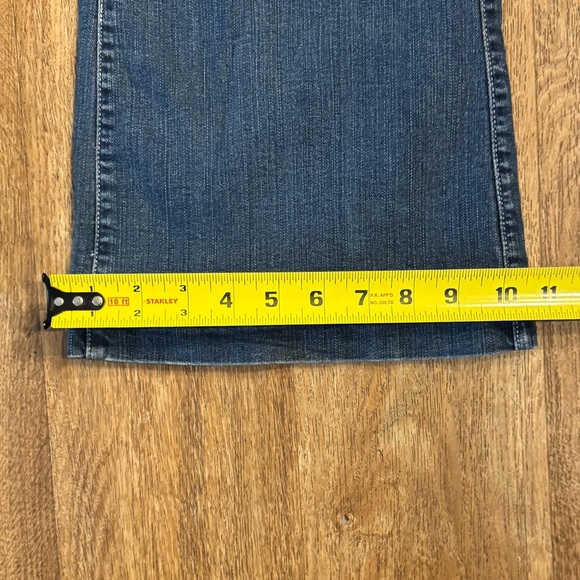 Torrid Bombshell Flare Premium Stretch Jeans Pants Blue Womens Size 14R - Picture 7 of 9